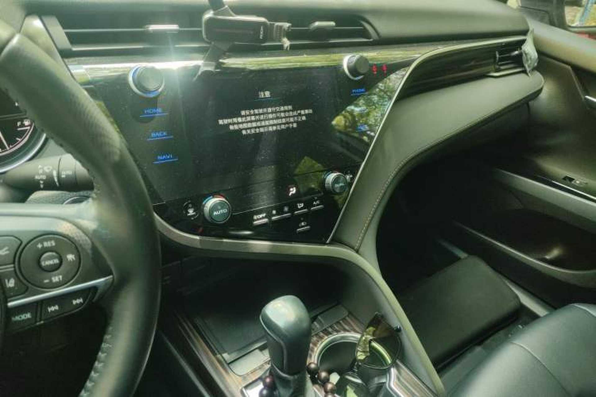 Used Toyota Camry 2019 Revised Version 2.0G Luxury Edition Audio And AC Panel