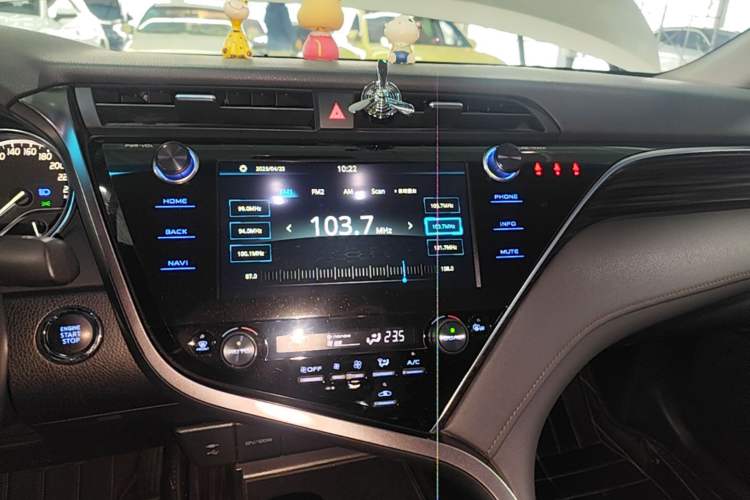 Used Toyota Camry 2019 2.5G Luxury Edition China VI Standard Audio And AC Panel