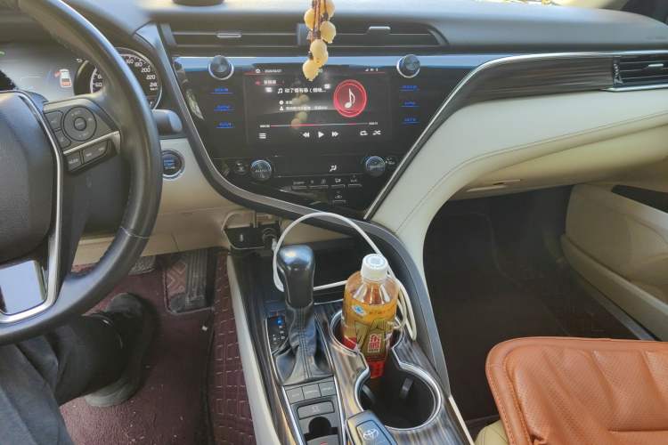 Used Toyota Camry 2019 2.5G Luxury Edition China VI Standard Audio And AC Panel