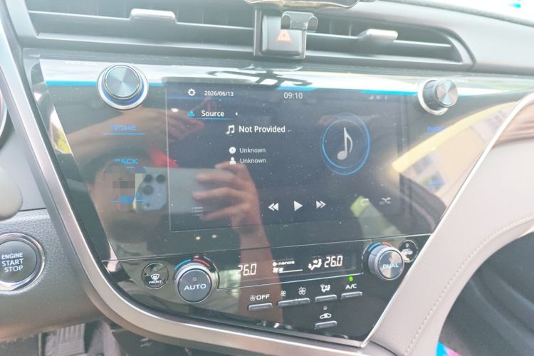 Used Toyota Camry 2019 2.0G Luxury Edition China V Standard Audio And AC Panel