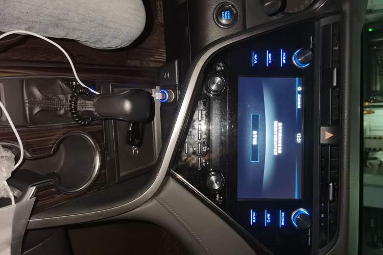 Used Toyota Camry 2019 Revised Version 2.0G Luxury Edition Audio And AC Panel