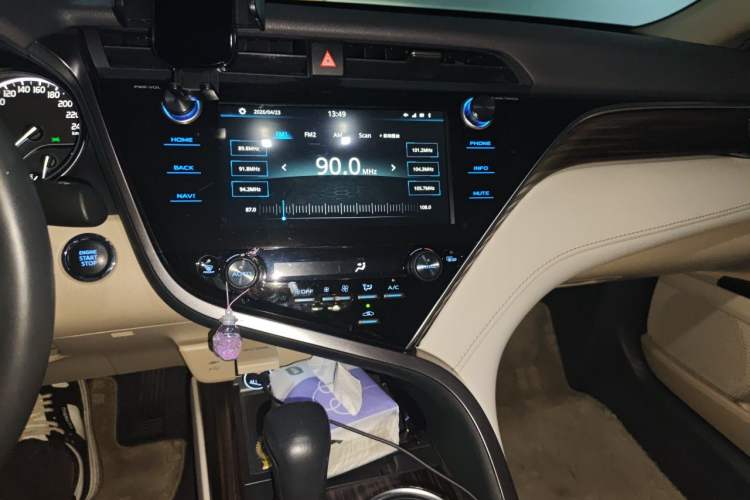 Used Toyota Camry 2019 2.0G Luxury Edition China VI Standard Audio And AC Panel