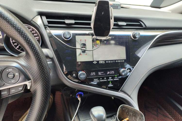 Used Toyota Camry 2019 Revised Version 2.5G Luxury Edition Audio And AC Panel
