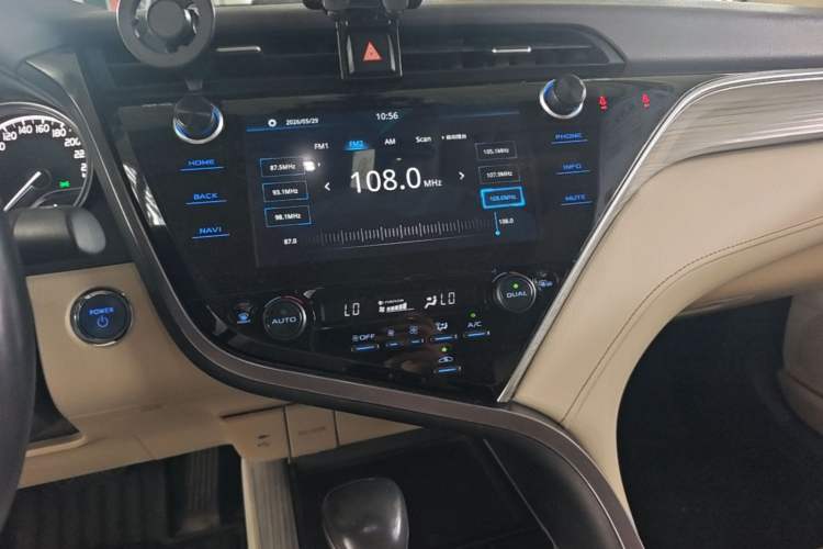 Used Toyota Camry 2019 Dual-Engine 2.5 HG Luxury Edition China VI Standard Audio And AC Panel