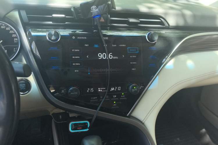 Used Toyota Camry 2019 2.5G Luxury Edition China VI Standard Audio And AC Panel