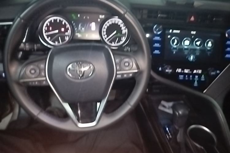 Used Toyota Camry 2019 Revised Version 2.5G Luxury Edition Center Console