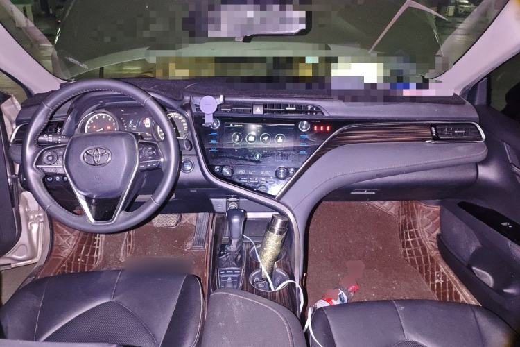Used Toyota Camry 2019 Revised Version 2.5G Luxury Edition Center Console
