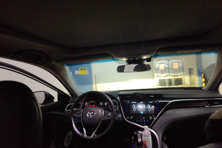 Used Toyota Camry 2019 Revised Version 2.5G Luxury Edition Center Console