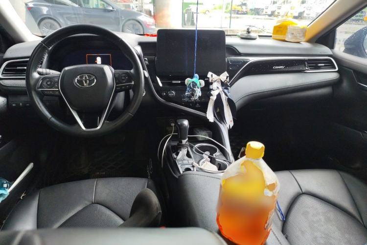 Used Toyota Camry 2019 Revised Version 2.5G Luxury Edition Center Console