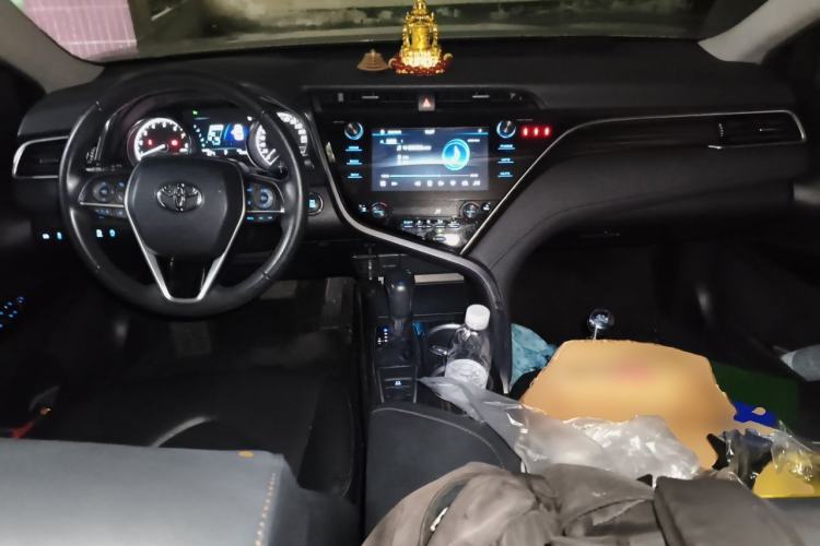 Used Toyota Camry 2019 Revised Version 2.0G Luxury Edition Center Console