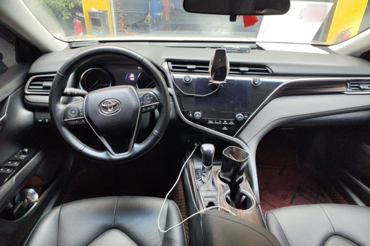 Used Toyota Camry 2019 Revised Version 2.5G Luxury Edition Center Console