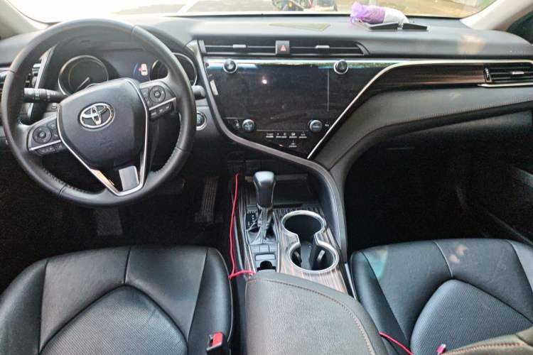Used Toyota Camry 2019 Revised Version 2.5G Luxury Edition Center Console