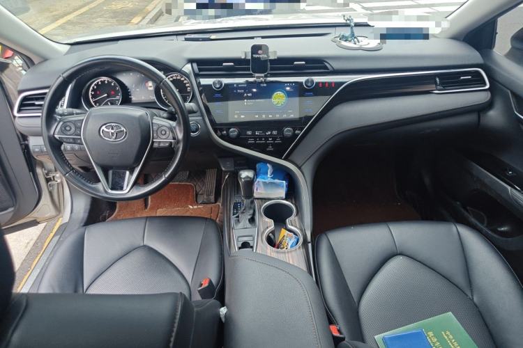 Used Toyota Camry 2019 Revised Version 2.0G Luxury Edition Center Console