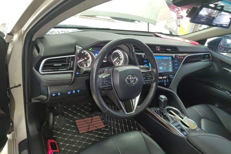 Used Toyota Camry 2019 Revised Version 2.5G Luxury Edition Center Console