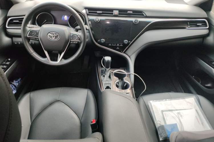 Used Toyota Camry 2019 Revised Version 2.5G Luxury Edition Center Console