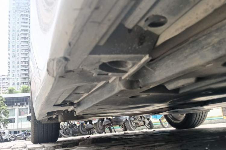 Used Toyota Camry 2019 2.5G Luxury Edition China VI Standard Chassis Front Right