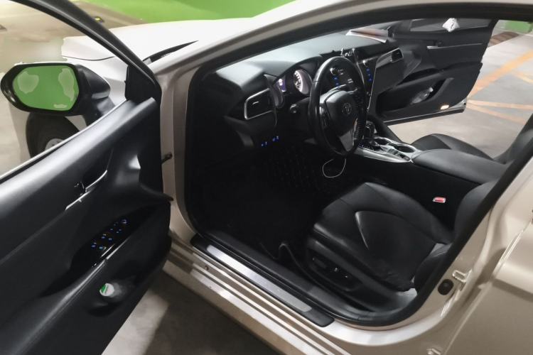 Used Toyota Camry 2019 Revised Version Dual-Engine 2.5 HG Luxury Edition Driver Seat