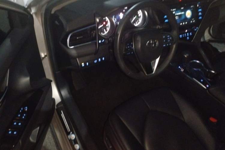Used Toyota Camry 2019 Revised Version 2.0G Luxury Edition Driver Seat