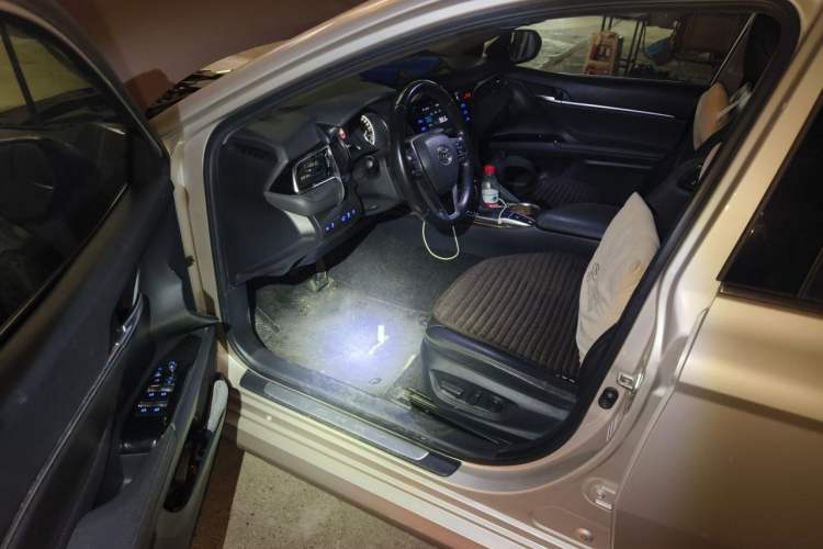 Used Toyota Camry 2019 2.5G Luxury Edition China VI Standard Driver Seat