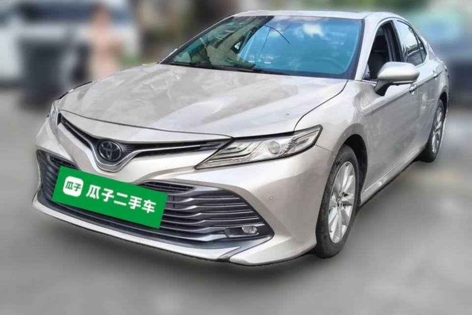 Toyota Camry 2019