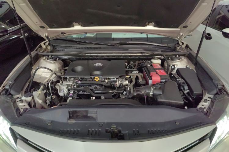 Used Toyota Camry 2019 2.0G Luxury Edition China VI Standard Engine Bay