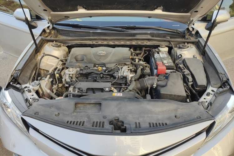 Used Toyota Camry 2019 2.5G Luxury Edition China VI Standard Engine Bay