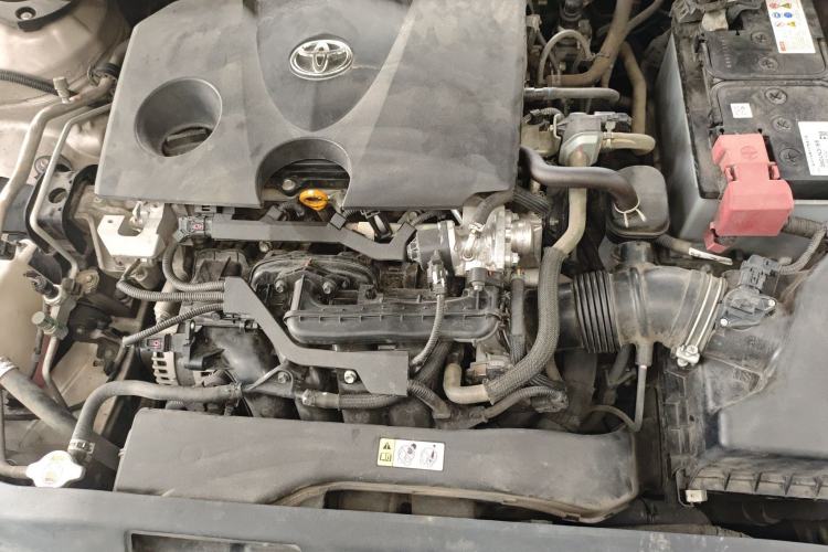 Used Toyota Camry 2019 2.0G Luxury Edition China VI Standard Engine Bay