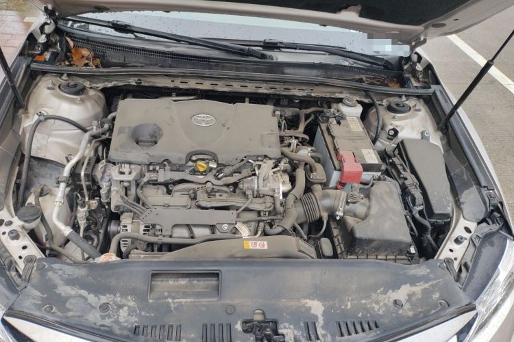 Used Toyota Camry 2019 2.5G Luxury Edition China VI Standard Engine Bay