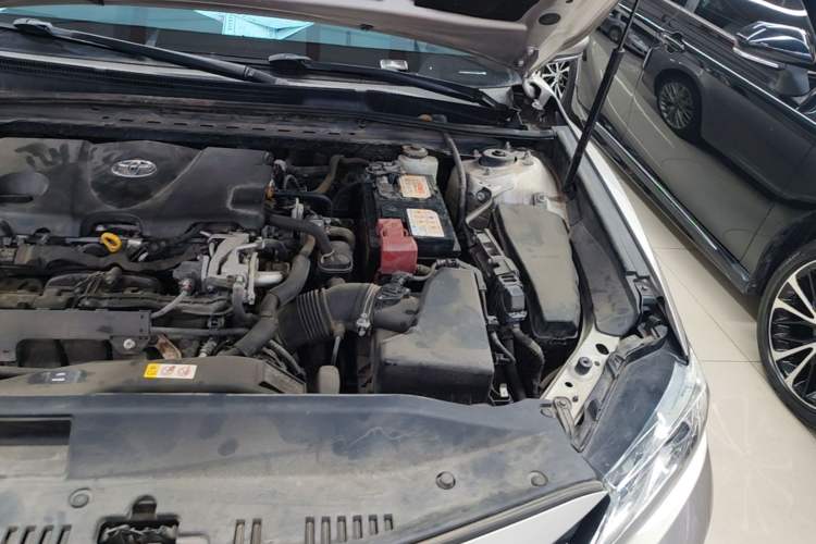 Used Toyota Camry 2019 2.5G Luxury Edition China VI Standard Engine Bay Left