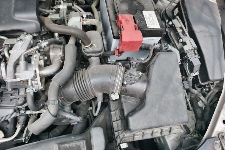 Used Toyota Camry 2019 2.5G Luxury Edition China VI Standard Engine Bay Left