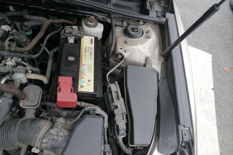 Used Toyota Camry 2019 2.5G Luxury Edition China VI Standard Engine Bay Left
