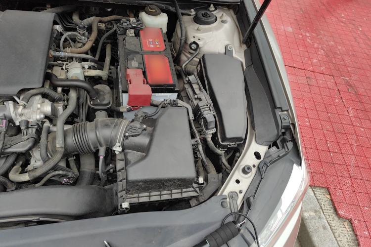 Used Toyota Camry 2019 2.0G Luxury Edition China VI Standard Engine Bay Left