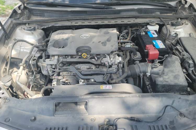 Used Toyota Camry 2019 Revised Version 2.0G Luxury Edition Engine Bay
