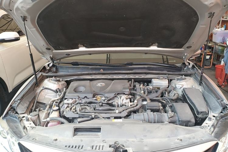 Used Toyota Camry 2019 Revised Version Dual-Engine 2.5 HG Luxury Edition Engine Bay