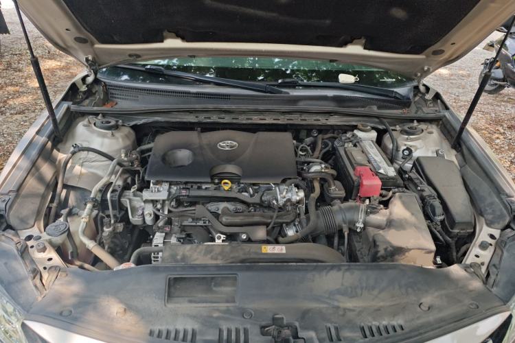 Used Toyota Camry 2019 2.0G Luxury Edition China VI Standard Engine Bay