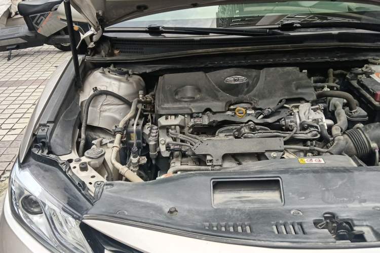 Used Toyota Camry 2019 2.5G Luxury Edition China VI Standard Engine Bay Right
