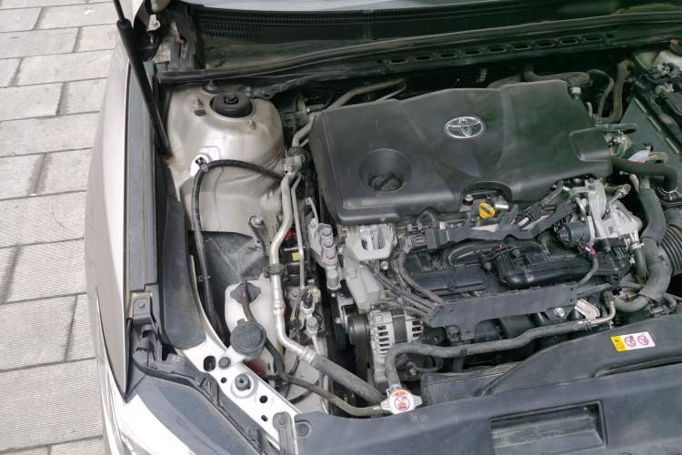 Used Toyota Camry 2019 2.5G Luxury Edition China VI Standard Engine Bay Right