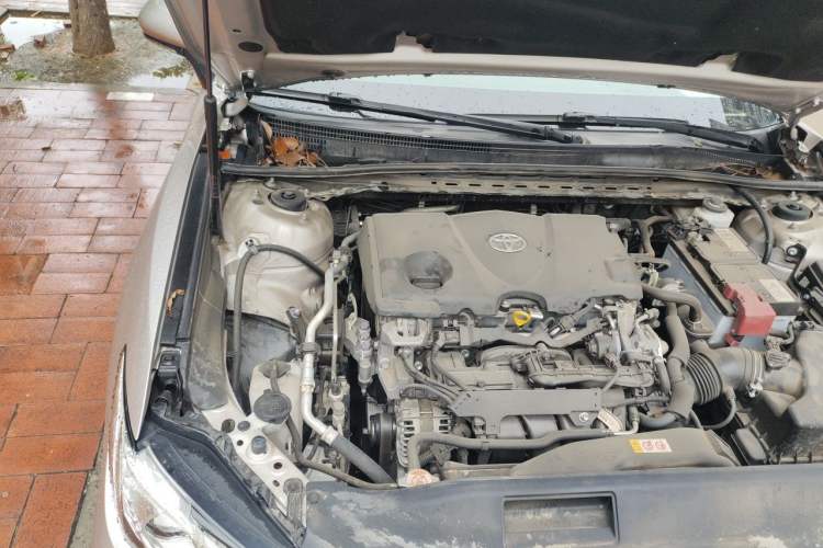 Used Toyota Camry 2019 2.5G Luxury Edition China VI Standard Engine Bay Right