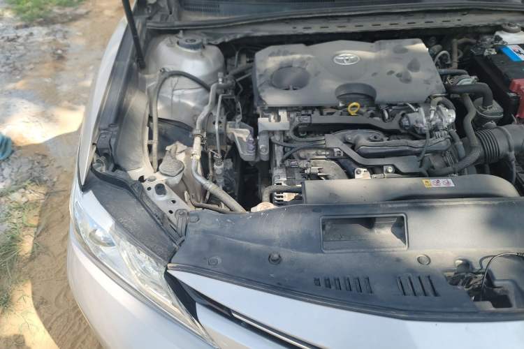 Used Toyota Camry 2019 Revised Version 2.0G Luxury Edition Engine Bay Right