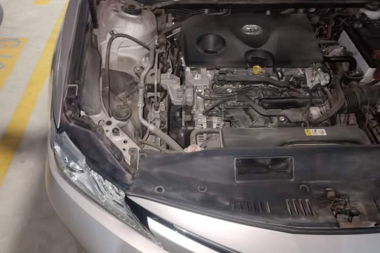 Used Toyota Camry 2019 Revised Version 2.0G Luxury Edition Engine Bay Right