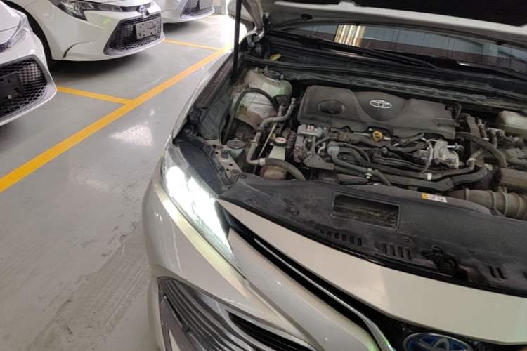 Used Toyota Camry 2019 Dual-Engine 2.5 HG Luxury Edition China VI Standard Engine Bay Right