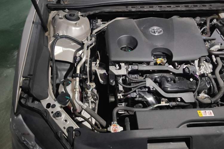Used Toyota Camry 2019 Revised Version 2.0G Luxury Edition Engine Bay Right