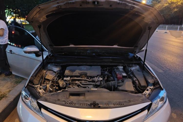 Used Toyota Camry 2019 2.0G Luxury Edition China VI Standard Engine Bay