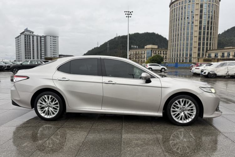Used Toyota Camry 2019 2.5G Luxury Edition China VI Standard Exterior 10