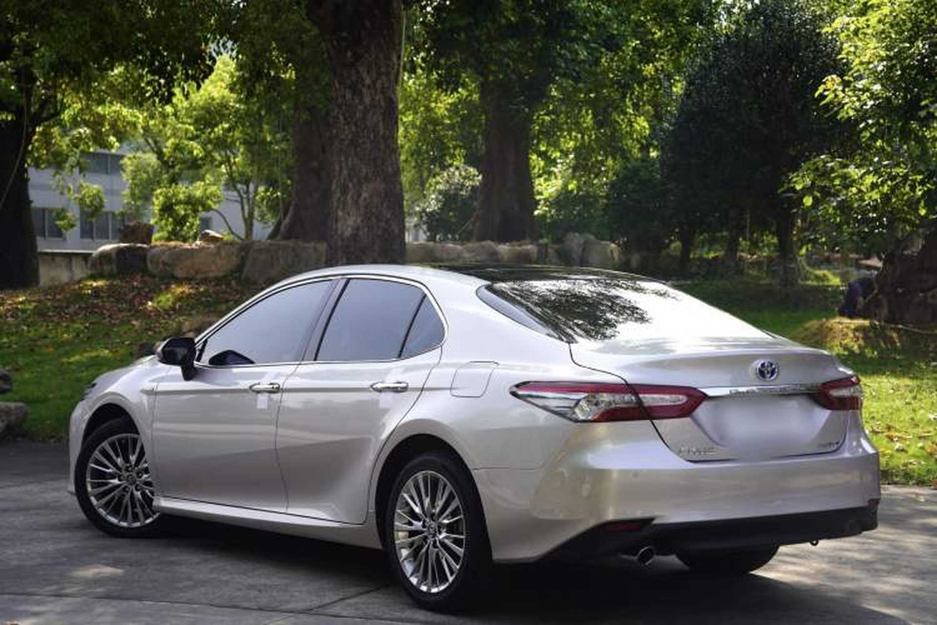 Used Toyota Camry 2019 Dual-Engine 2.5 HG Luxury Edition China V Standard Exterior 2