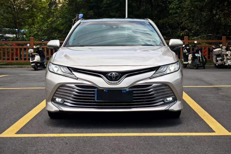 Used Toyota Camry 2019 Revised Version 2.5G Luxury Edition Exterior 2