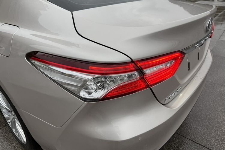Used Toyota Camry 2019 2.5G Luxury Edition China VI Standard Exterior 3