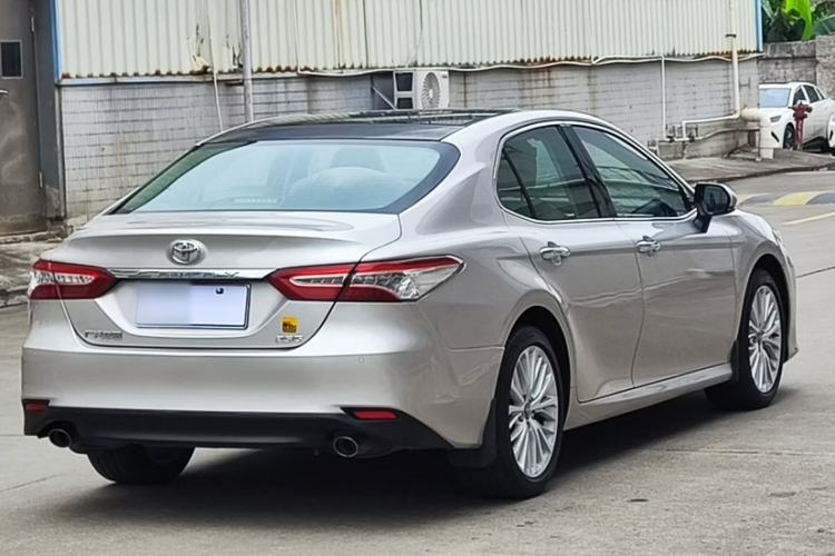 Used Toyota Camry 2019 2.5G Luxury Edition China VI Standard Exterior 3
