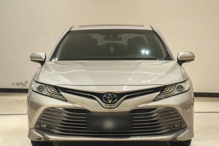 Used Toyota Camry 2019 2.0G Luxury Edition China VI Standard Exterior 3