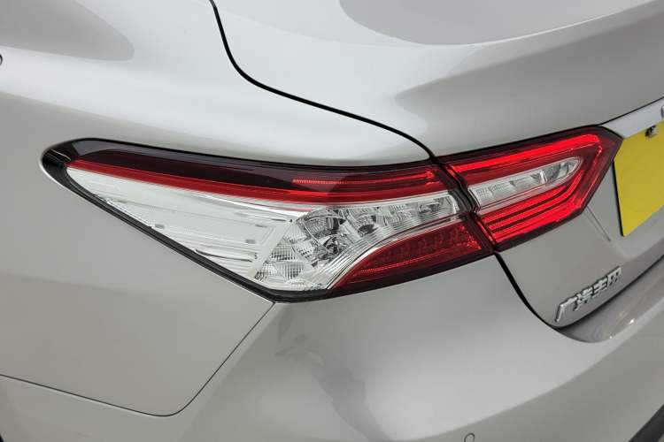Used Toyota Camry 2019 Revised Version 2.5G Luxury Edition Exterior 4